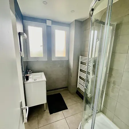 Le Canoe - Disney- Cdg - Paris Apartment *